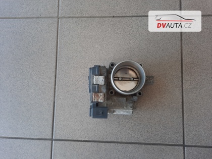 Škrtící klapka 04C133062C